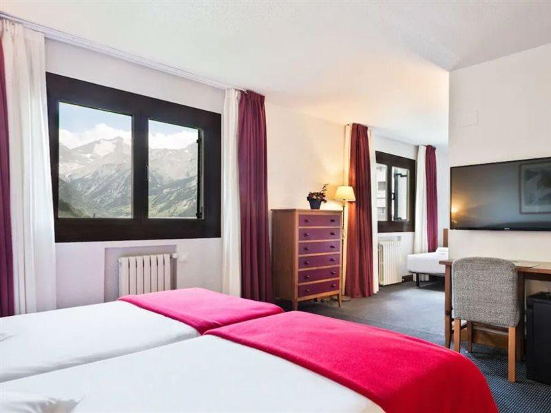 Snoe Hotel Formigal Eksteriør bilde