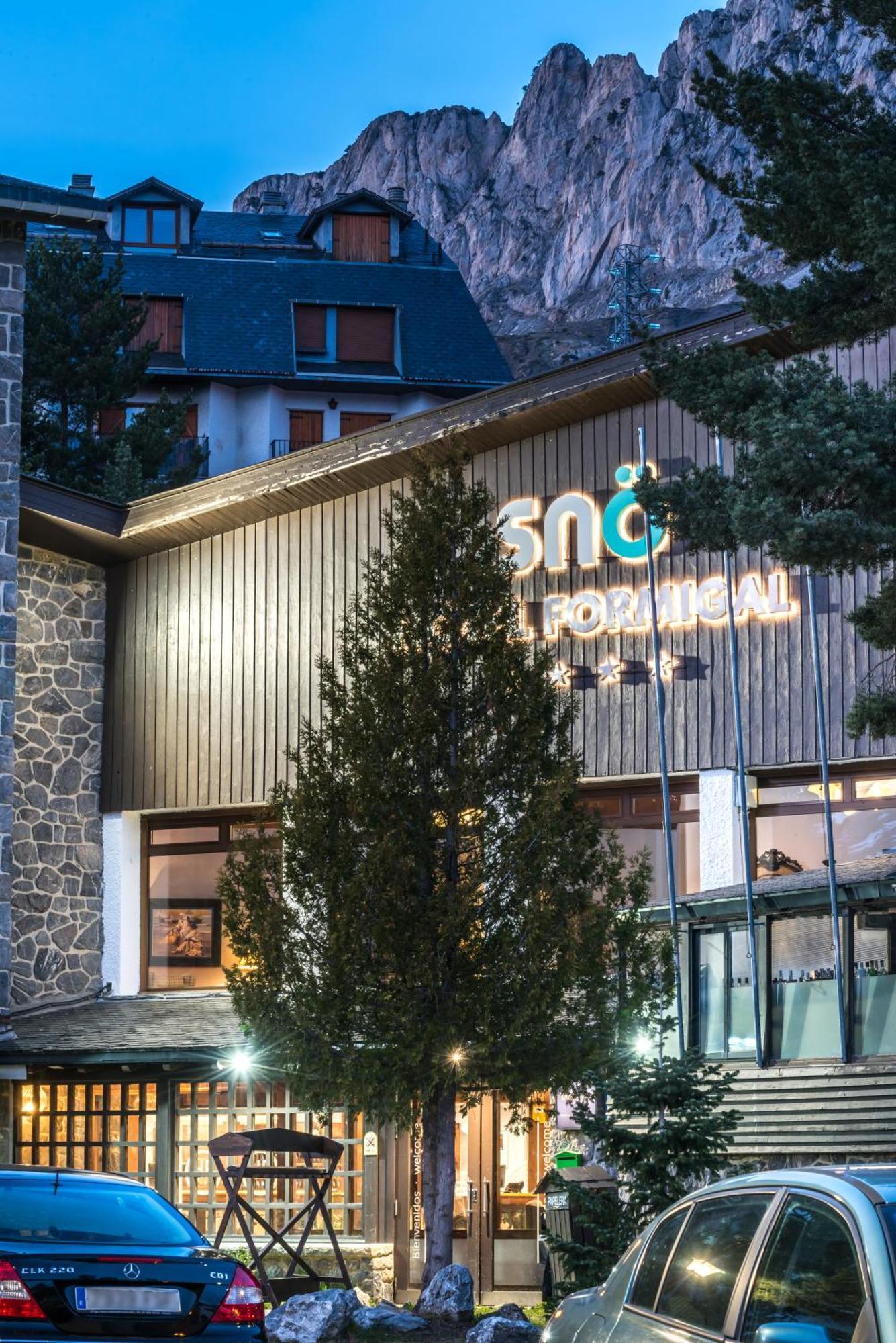 Snoe Hotel Formigal Eksteriør bilde