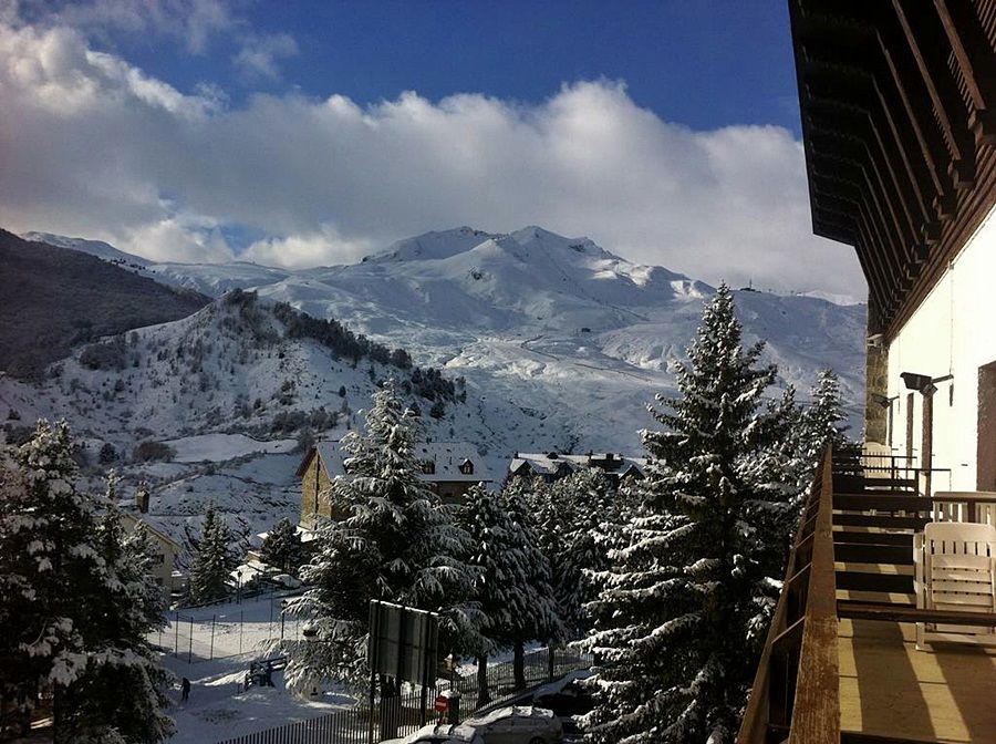 Snoe Hotel Formigal Eksteriør bilde